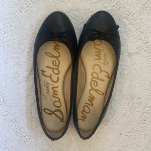 Ballet flats